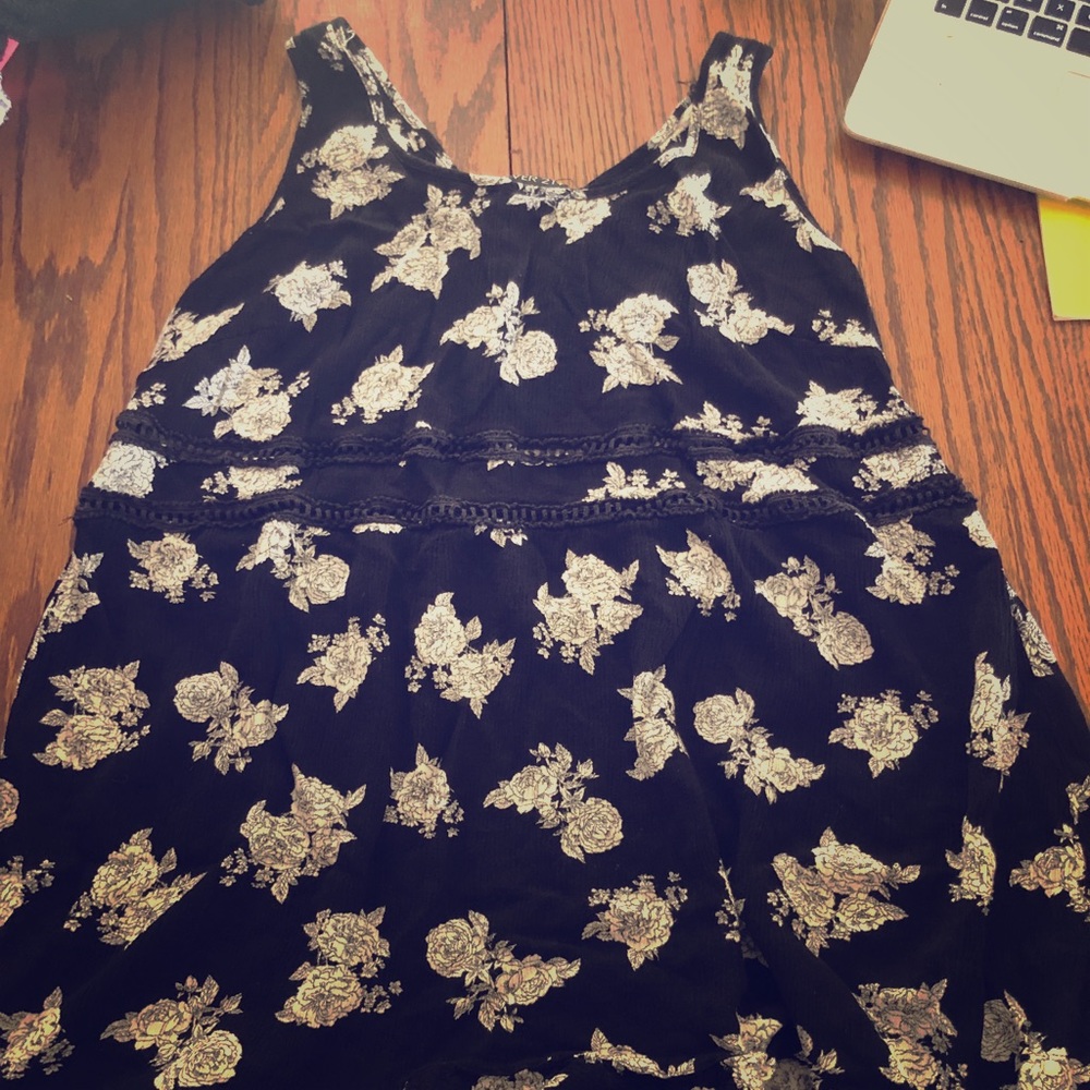 Rose patterned tank top